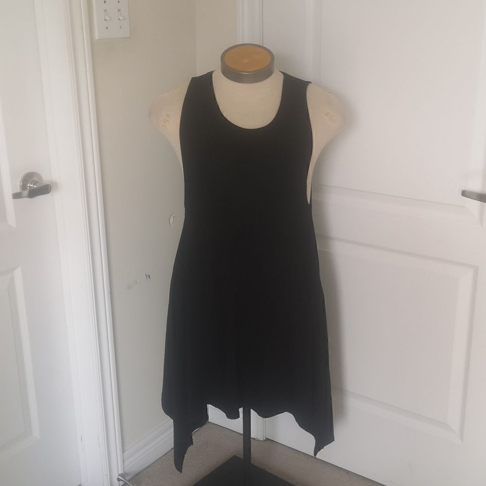 La Vie En Rose Asymmetric Hem Beach Dress Small Black